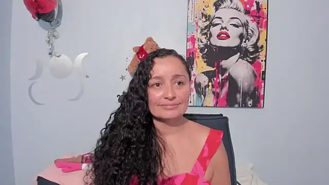  luna  sweet  online show from September 12, 6:19 pm