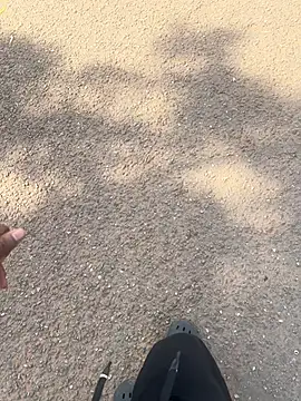 Snapshot of Black-mamba-madingo chatting on October 31, 2:29 pm Black-mamba-madingo online show from October 31, 2:29 pm