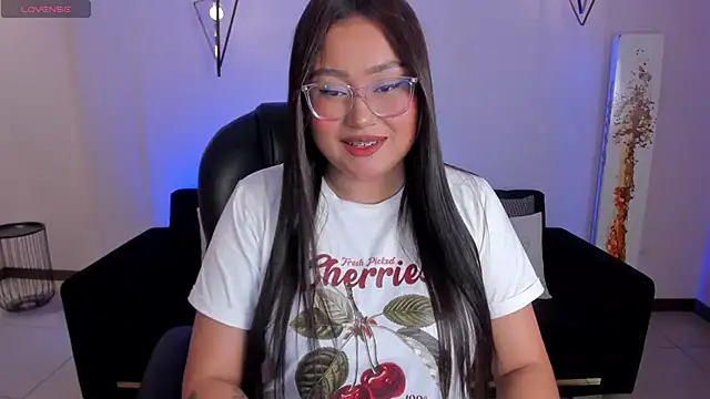 AmberLewis  online show from March 4, 3:11 am