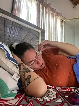 Snapshot of nurse_desi_sexlove chatting on March 11, 3:34 pm nurse desi sexlove online show from March 11, 3:34 pm