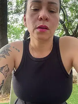 Snapshot of nurse_desi_sexlove chatting on March 19, 9:27 pm nurse desi sexlove online show from March 19, 9:27 pm