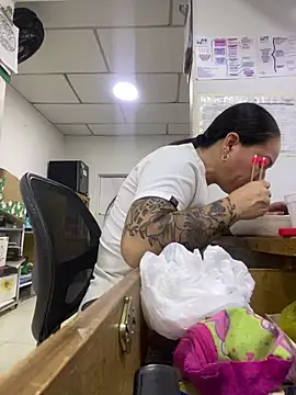 Snapshot of nurse_desi_sexlove chatting on November 14, 2:32 am nurse desi sexlove online show from November 14, 2:32 am