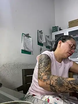 Snapshot of nurse_desi_sexlove chatting on June 2, 12:34 am nurse desi sexlove online show from June 2, 12:34 am