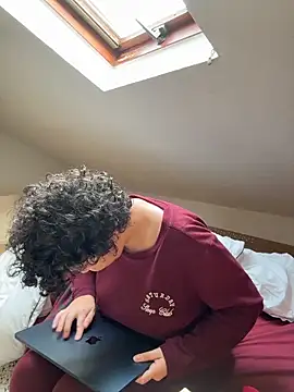 rafamarianoofc online show from February 3, 9:58 am