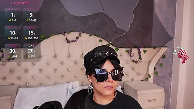 AmberGreyy  online show from April 19, 1:54 pm