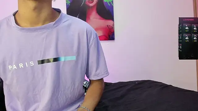 harrytwink18 online show from January 28, 4:30 pm