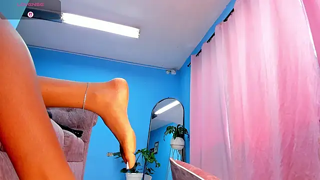 IsabellaBromsS online show from December 2, 5:08 pm