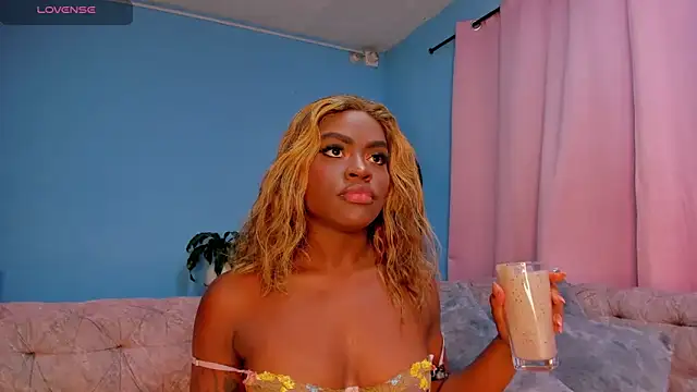 IsabellaBromsS online show from February 20, 11:49 pm