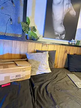 andrewortix online show from April 5, 5:04 am