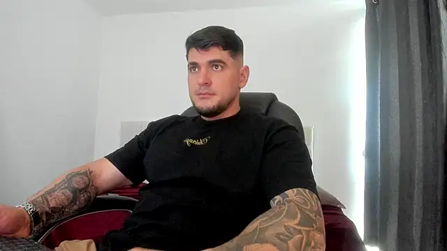 Teilor Creed online show from October 31, 5:47 pm