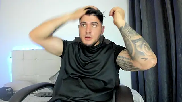 Teilor Creed online show from February 2, 11:47 pm