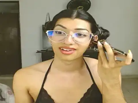 engielphoenis14 online show from January 19, 2:57 am