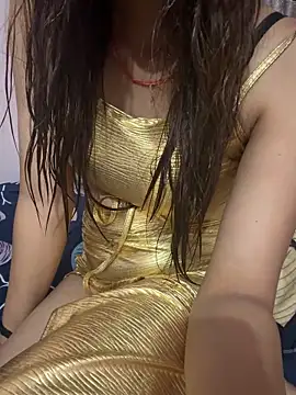 Alina Khann online show from March 7, 2:36 pm