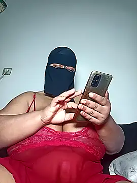 Snapshot of Loly_mor chatting on October 17, 5:32 am Loly mor online show from October 17, 5:32 am