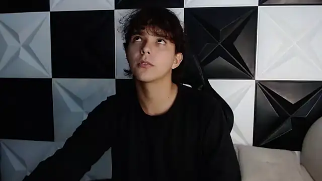 Dani cumboy online show from December 13, 1:37 am