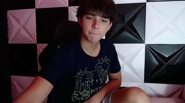 Dani cumboy online show from December 21, 3:47 am