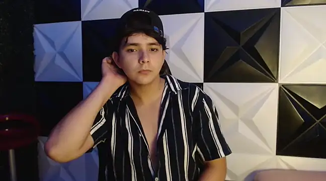 Dani cumboy online show from February 21, 7:23 am