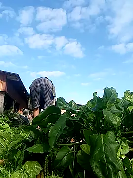 Snapshot of MityaXLoves chatting on September 15, 7:30 am MityaXLoves online show from September 15, 7:30 am