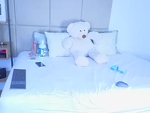 sorafire online show from April 13, 7:08 pm