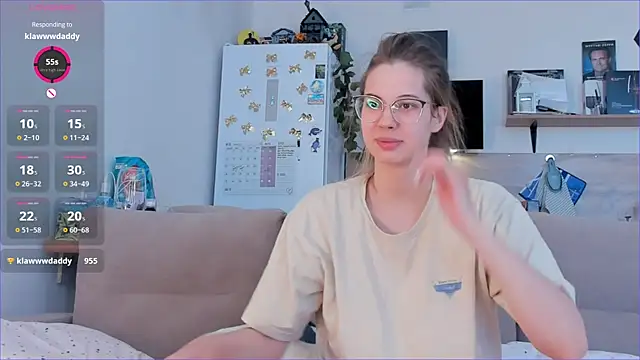 Girl alone home online show from April 17, 3:42 am