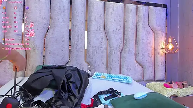 barbara cambels online show from March 11, 1:26 am