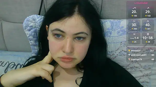 German Eva online show from February 1, 1:30 pm