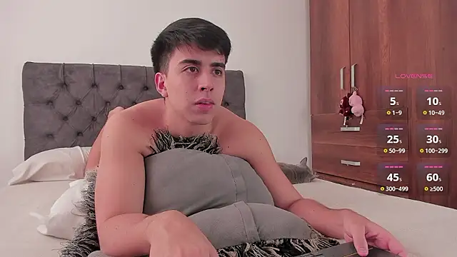 jordanmuskk online show from March 6, 6:04 pm