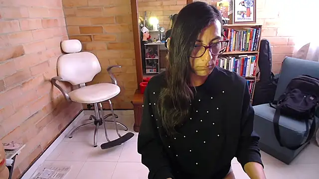 VioletaGomezCo online show from September 15, 2:39 pm