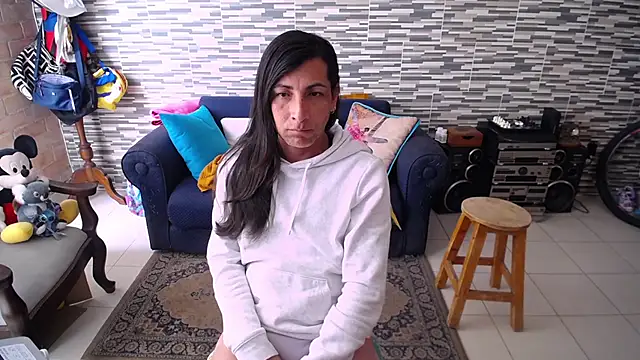 VioletaGomezCo online show from April 21, 6:23 pm