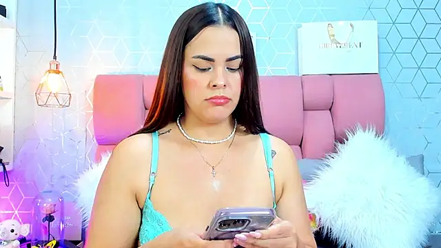 Zoebraham online show from January 15, 9:18 pm