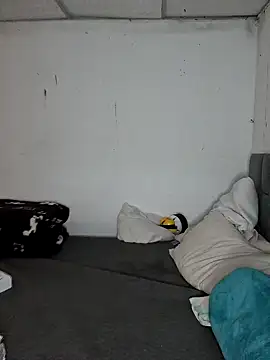 BrittanyDiaz online show from January 13, 7:10 pm