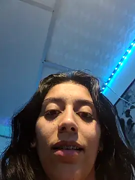 BrittanyDiaz online show from March 15, 6:10 pm