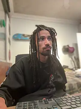 hotcamboy420 online show from January 11, 6:56 am