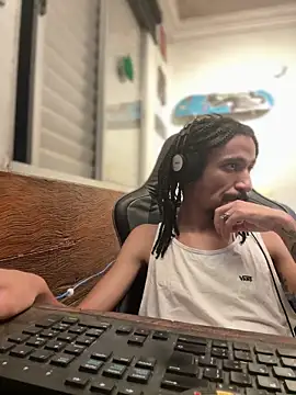 hotcamboy420 online show from February 20, 4:39 am