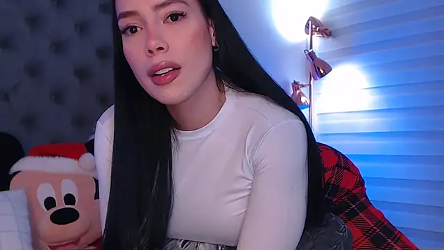 Snapshot of KathaLove chatting on December 31, 4:38 am KathaLove online show from December 31, 4:38 am