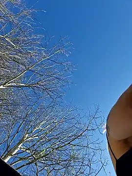 LydiaMaus96 online show from April 22, 1:23 pm