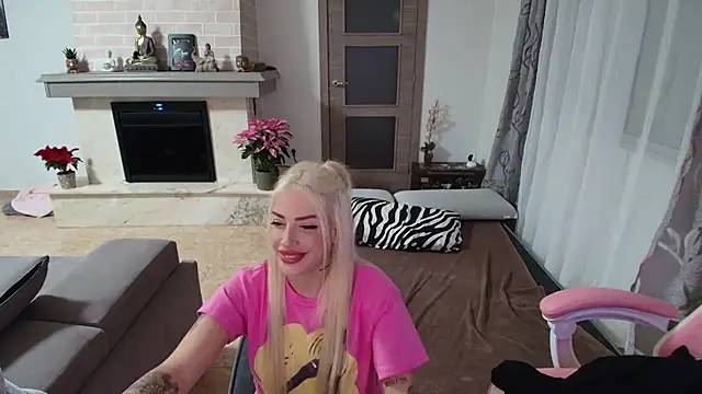 aradia demon online show from November 24, 5:56 pm