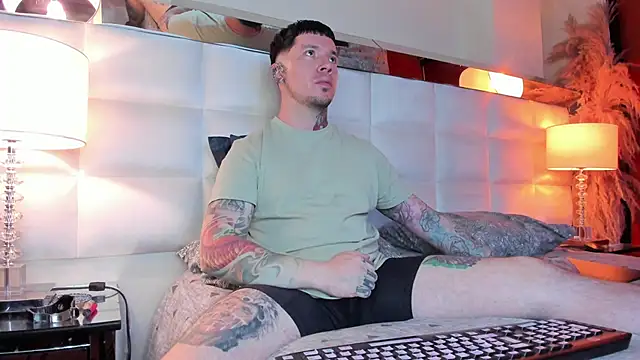 Adam tatto online show from November 1, 2:46 am