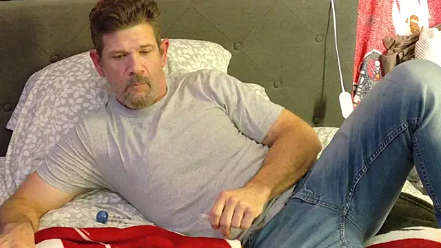 Snapshot of allenspuninfla chatting on February 12, 4:01 am allenspuninfla online show from February 12, 4:01 am