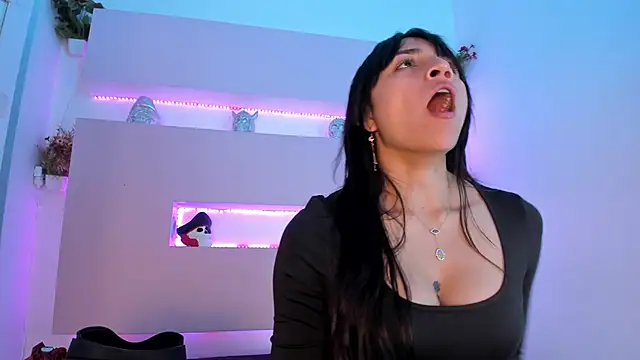 Sophy SmileSweet online show from February 18, 11:44 am