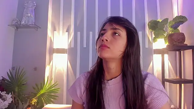 Sophy SmileSweet online show from March 4, 11:40 am