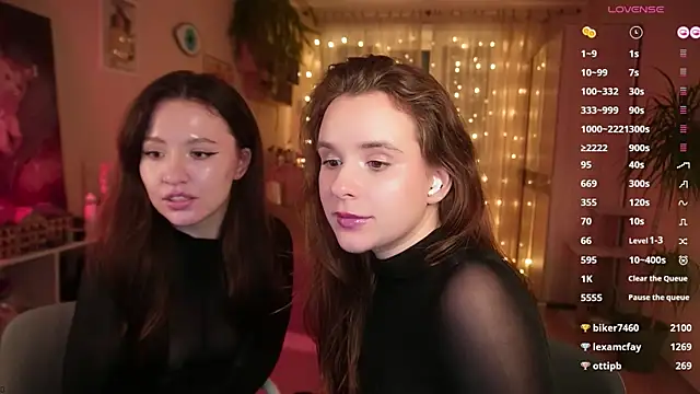 Jantrlatex online show from December 18, 9:18 pm