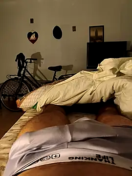 Snapshot of italovene chatting on October 13, 9:37 pm italovene online show from October 13, 9:37 pm