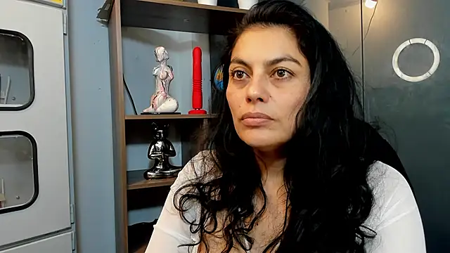 Snapshot of Lust_Mom41 chatting on December 6, 9:02 pm Lust Mom41 online show from December 6, 9:02 pm