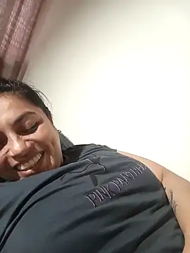 Snapshot of Lust_Mom41 chatting on December 9, 9:26 pm Lust Mom41 online show from December 9, 9:26 pm