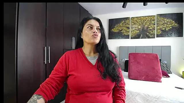 Lust Mom41 online show from February 25, 2:16 pm