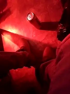 Snapshot of freakniknutty chatting on March 9, 5:11 am freakniknutty online show from March 9, 5:11 am