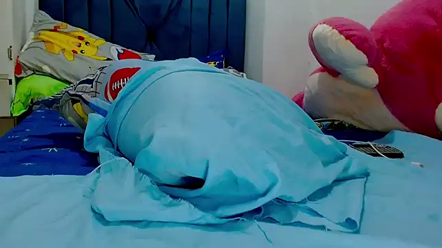 Snapshot of kenyka_bigass chatting on March 28, 12:27 pm kenyka bigass online show from March 28, 12:27 pm