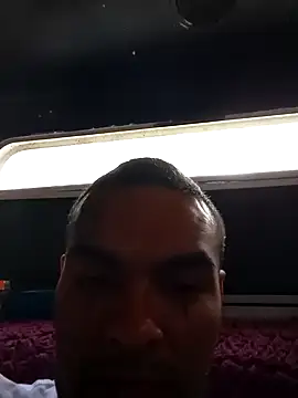 Snapshot of Houstonslong1 chatting on December 4, 8:07 pm Houstonslong1 online show from December 4, 8:07 pm