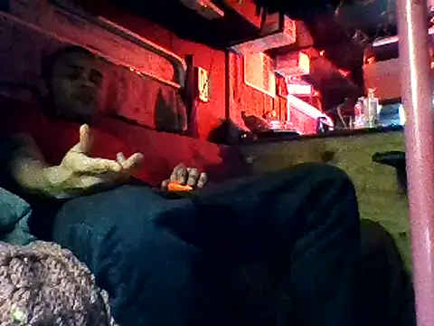 Snapshot of Houstonslong1 chatting on January 2, 9:11 am Houstonslong1 online show from January 2, 9:11 am